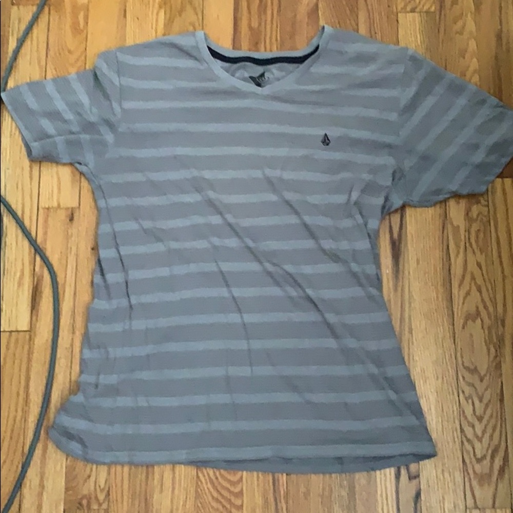 Volcom “men’s” t medium